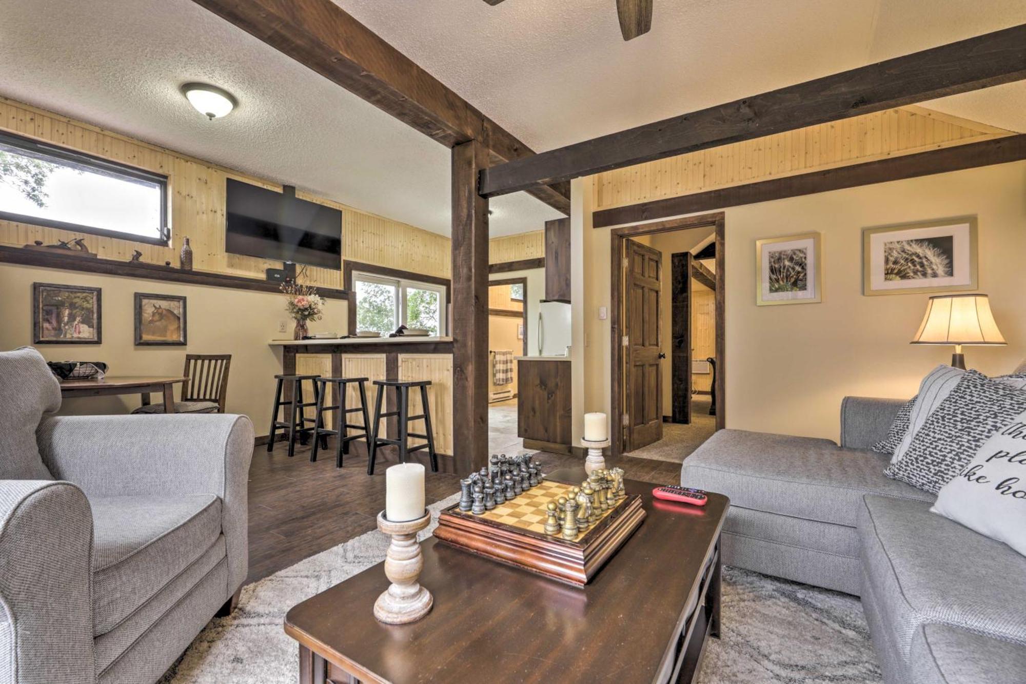 Private Guest House With Deck And Spectacular Views! Uncasville Exterior photo