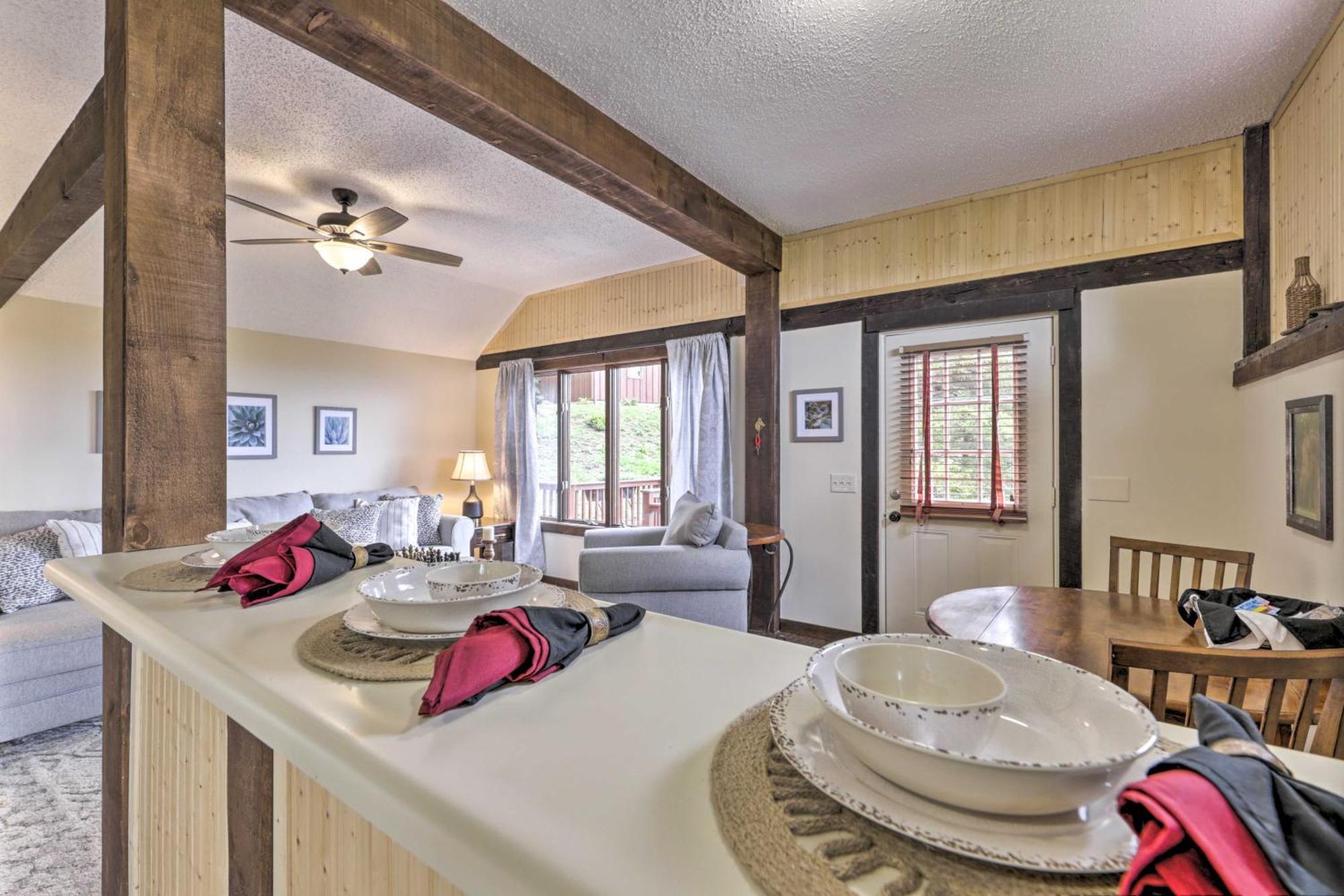 Private Guest House With Deck And Spectacular Views! Uncasville Exterior photo